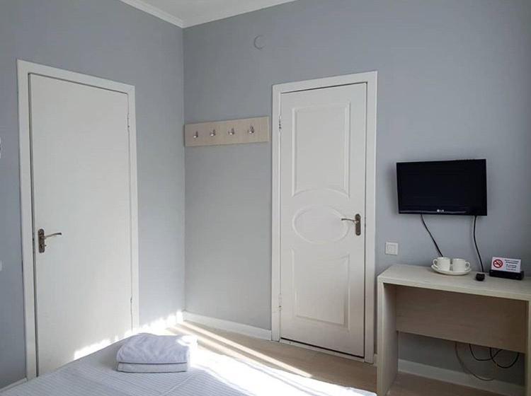 Sky Hotel Bishkek Ngoại thất bức ảnh