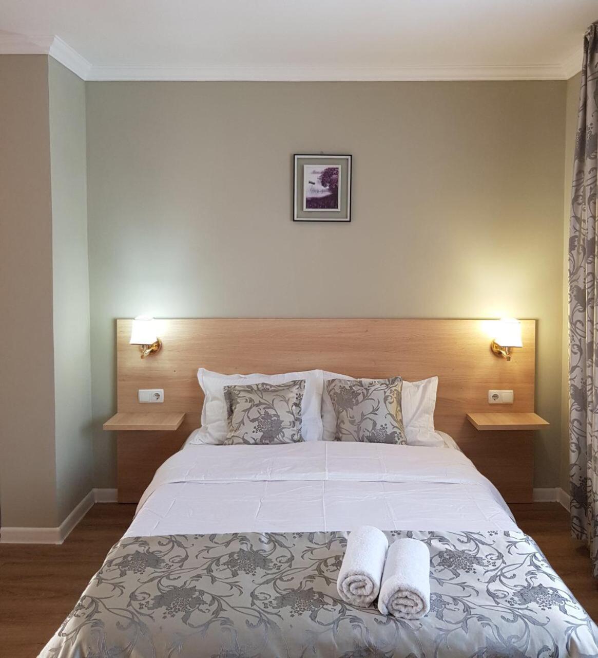 Sky Hotel Bishkek Ngoại thất bức ảnh