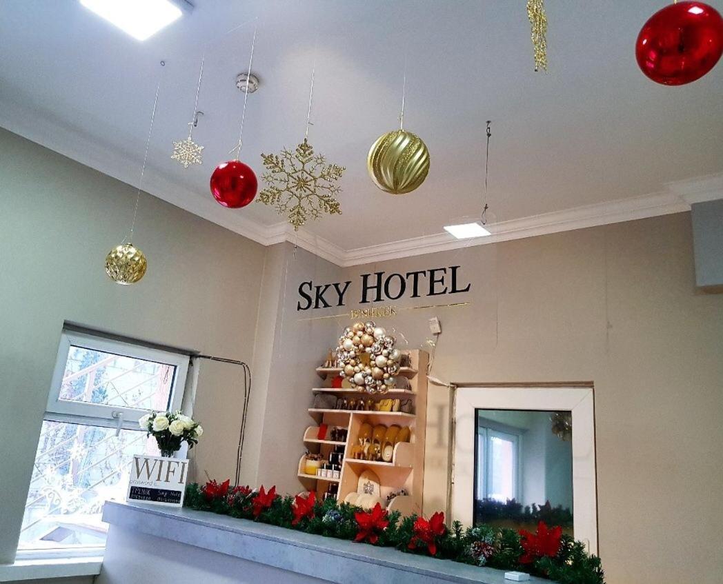 Sky Hotel Bishkek Ngoại thất bức ảnh